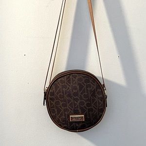 Pretty and stylish Calvin Klein bag